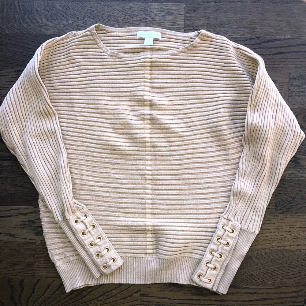 **SOLD** NY&CO Tan Lace-up Cuff Dolman Sweater Sm